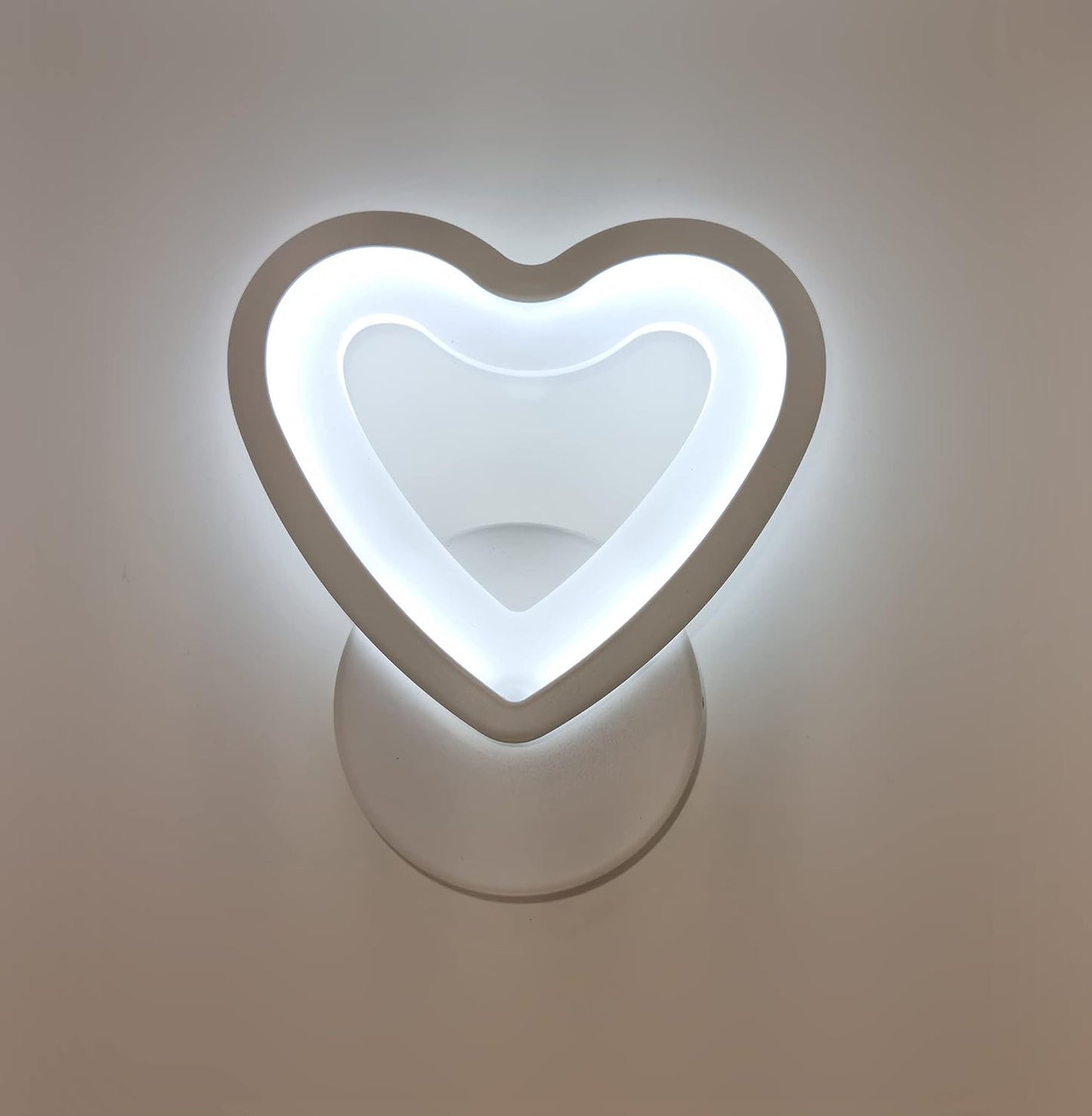 TEKHOME Applique da Parete LED Moderna 6W a Forma di Cuore, Lampada da Parete Bianca con 3 Colori Selezionabili 3000K/4000K/6500K, 300LM, per Camera da Letto, Soggiorno e Cameretta E28-3C