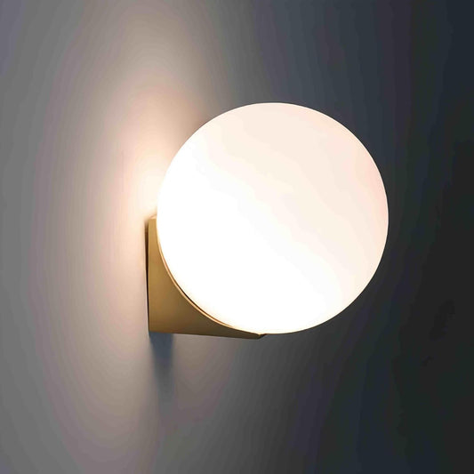 Applique da Parete Design Sferico – Lampada Moderna in Metallo Oro Opaco, Attacco G9, Compatibile con Lampadine LED o Alogene, Facile Installazione per Camera, Soggiorno o Ufficio AQ55
