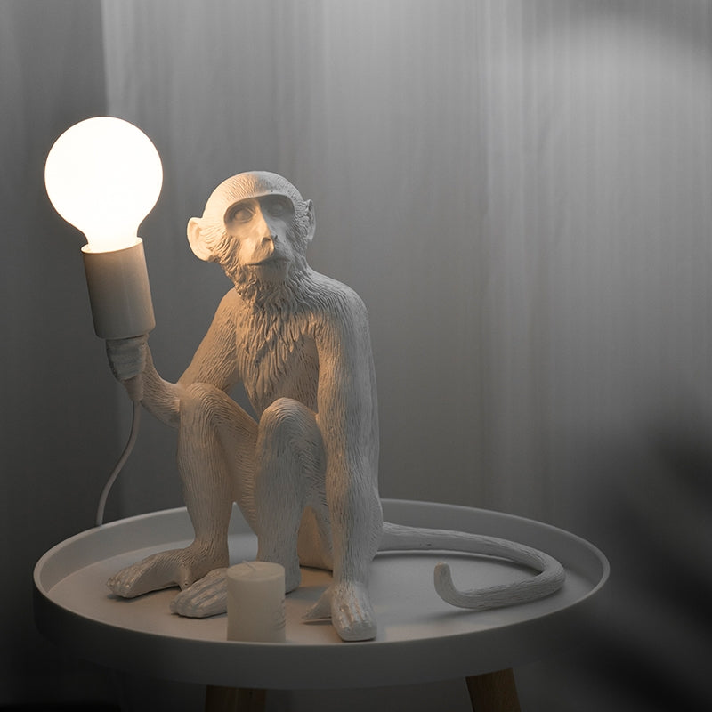 LAMPADA DA TAVOLO MODERNA MODELLO SCIMMIA D07