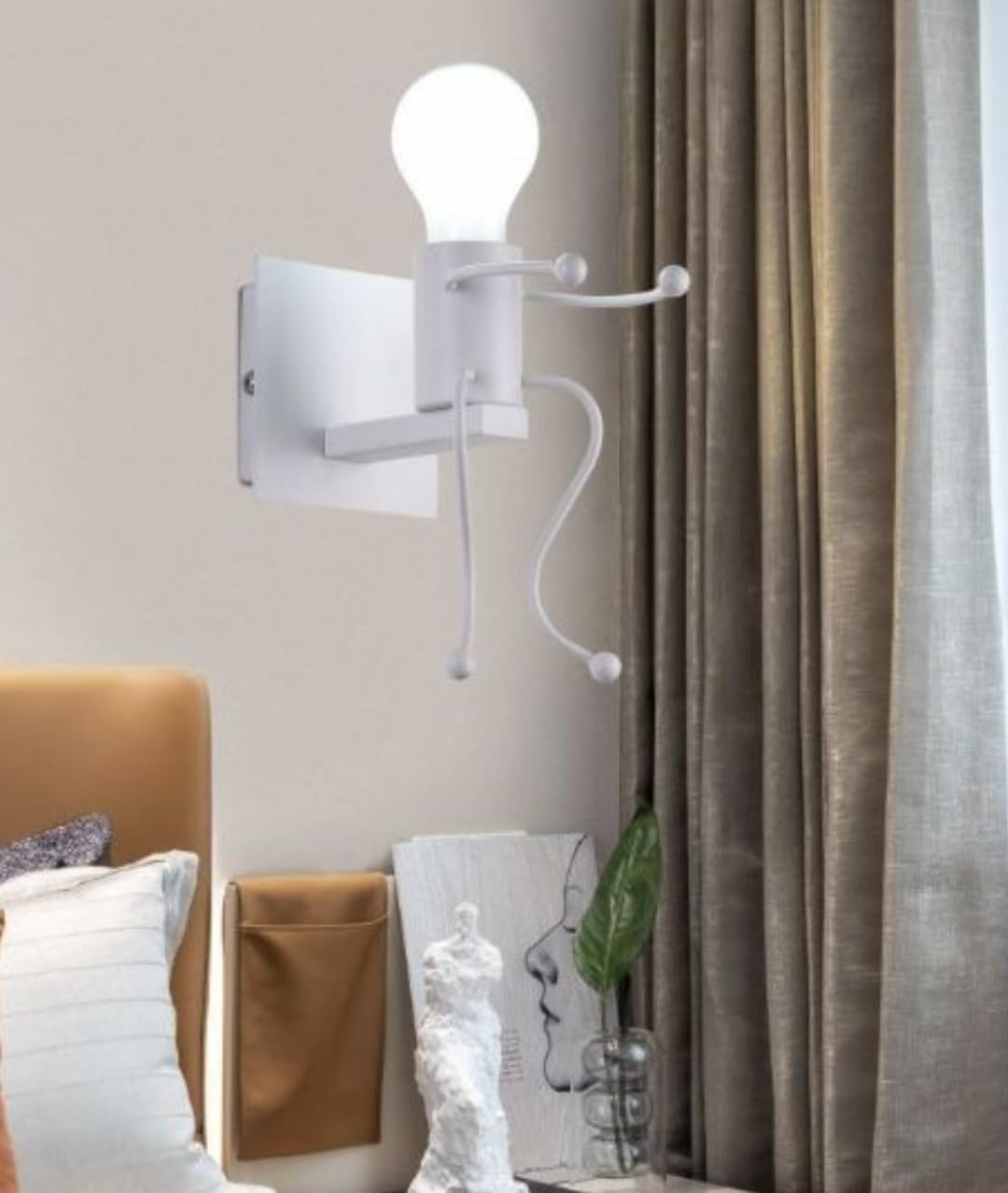 TEKHOME Applique da Muro Design Creativo con Figura Umana, E27 1x60W, Metallo Bianco/Nero, Lampada da Parete Moderna per Camera da Letto Soggiorno Corridoio AQ51