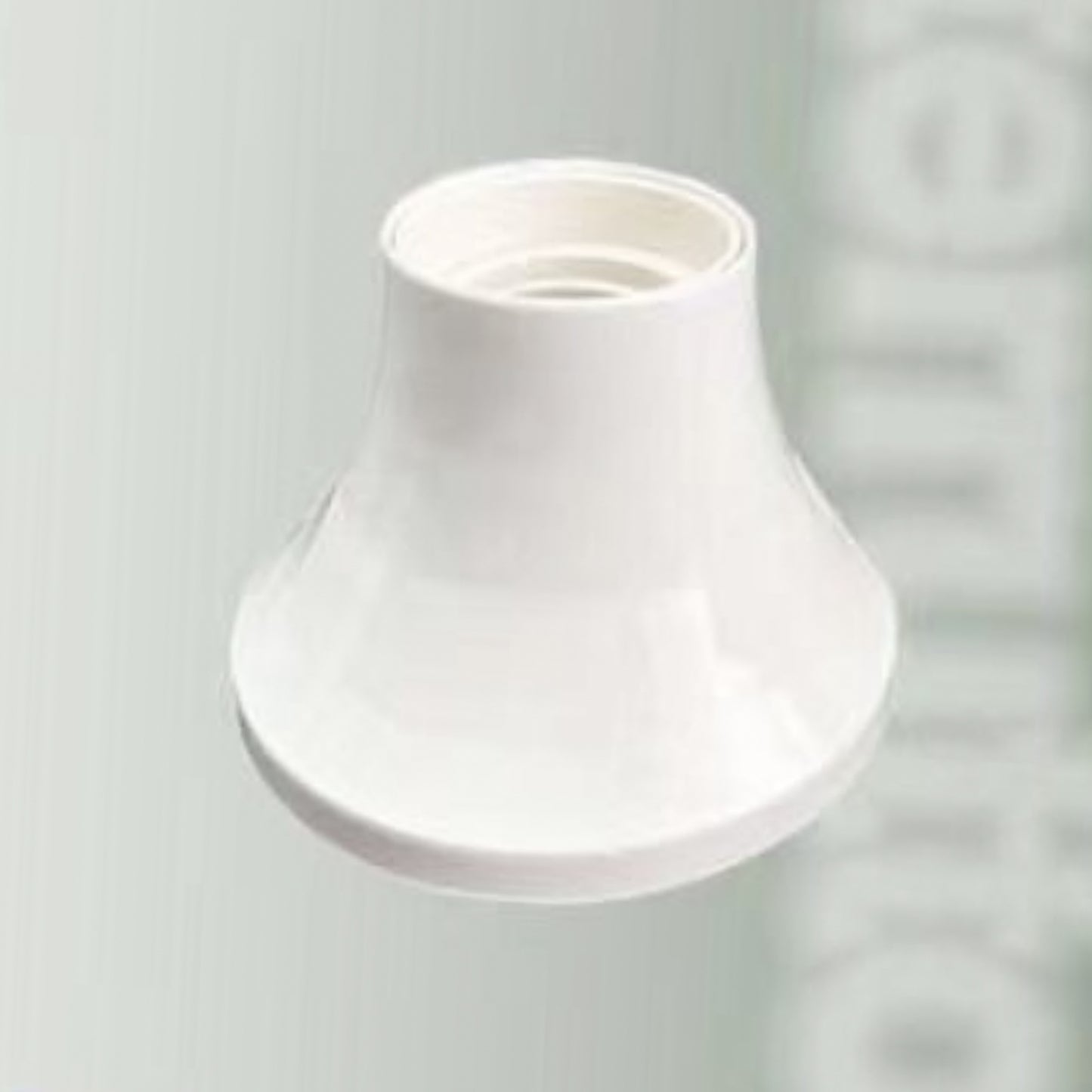 6 Pezzi Portalampada E27 Bianco con Base Curva, Attacco E27, 250V 4A, in Termoplastica Isolante per Lampadine LED e Tradizionali – SK01041A