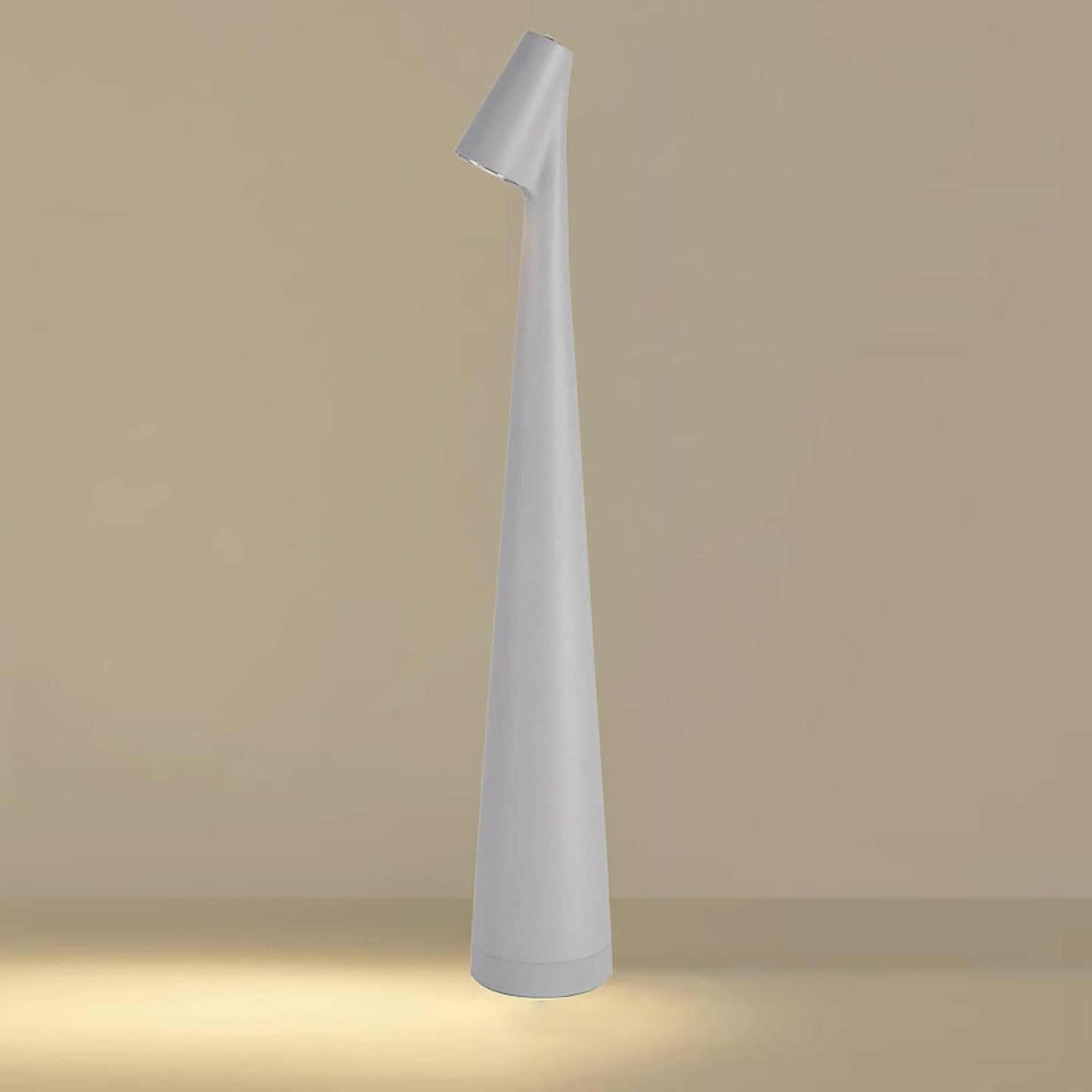 Lampada LED da Tavolo Ricaricabile Senza Fili – 3000K Luce Calda, USB 5V, Batteria 1800mAh, Design Moderno in Alluminio – Nero/Bianco D36