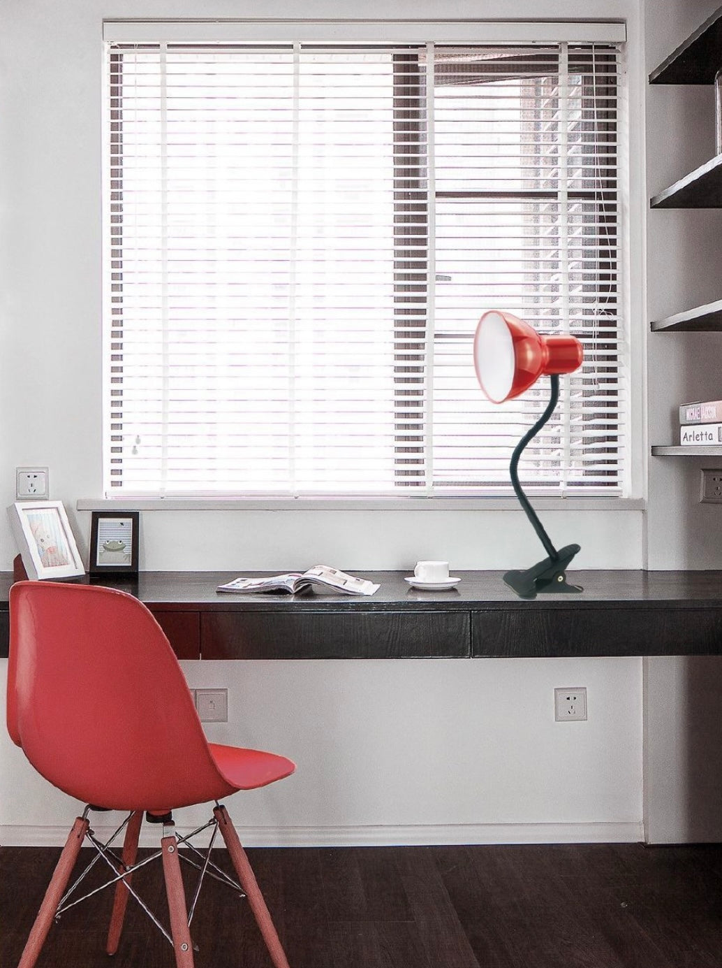 Lampada da Tavolo con Pinza – Attacco E27, Braccio Flessibile 40 cm, Metallo, Luce Direzionabile, Max 60W – Studio, Scrivania, Cameretta D21