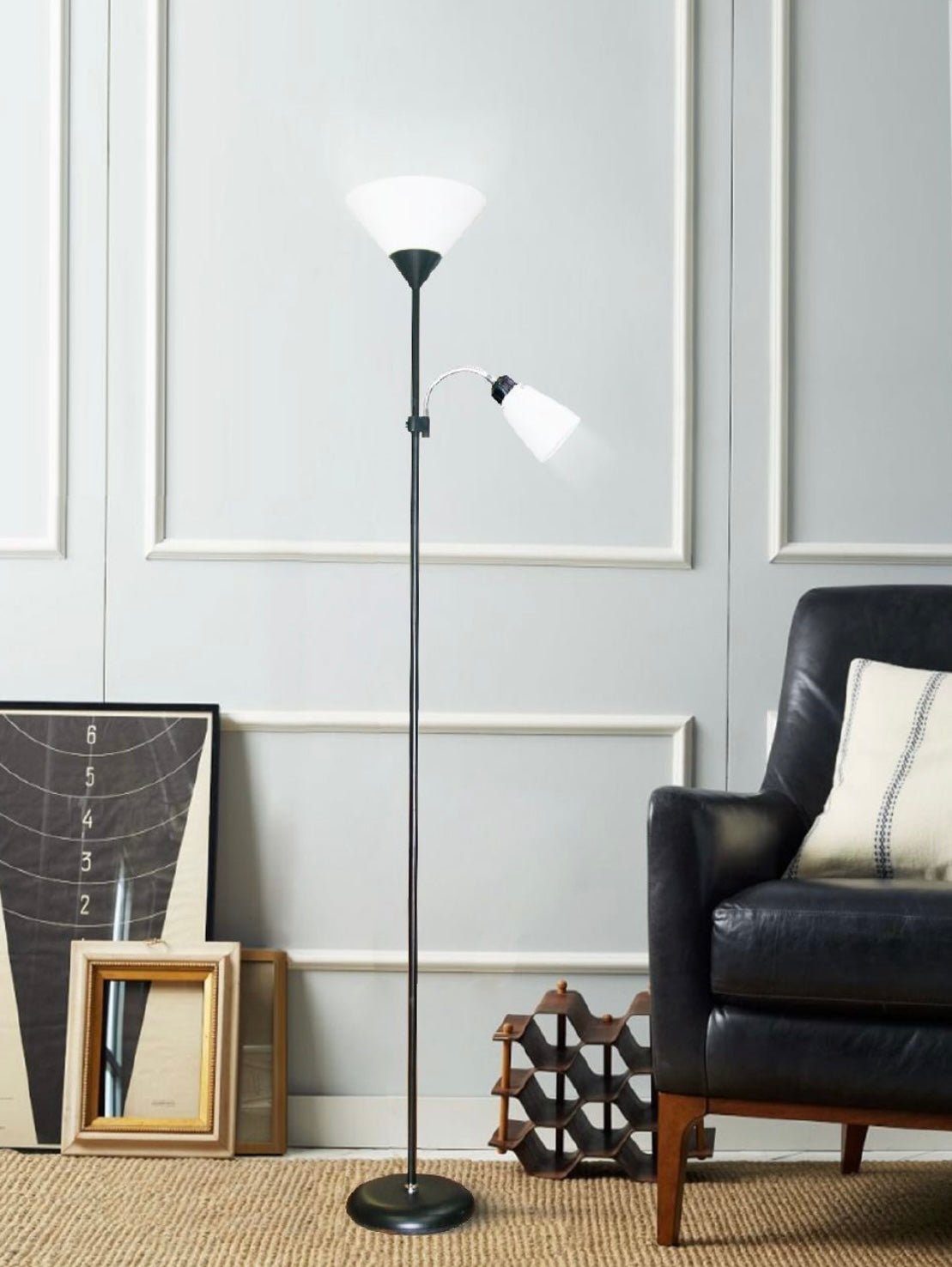 Lampada da Terra con Doppia Luce, Attacco E27 x2, Piantana Moderna in Metallo, Interruttore a Pedale, per Salotto Camera Studio D23