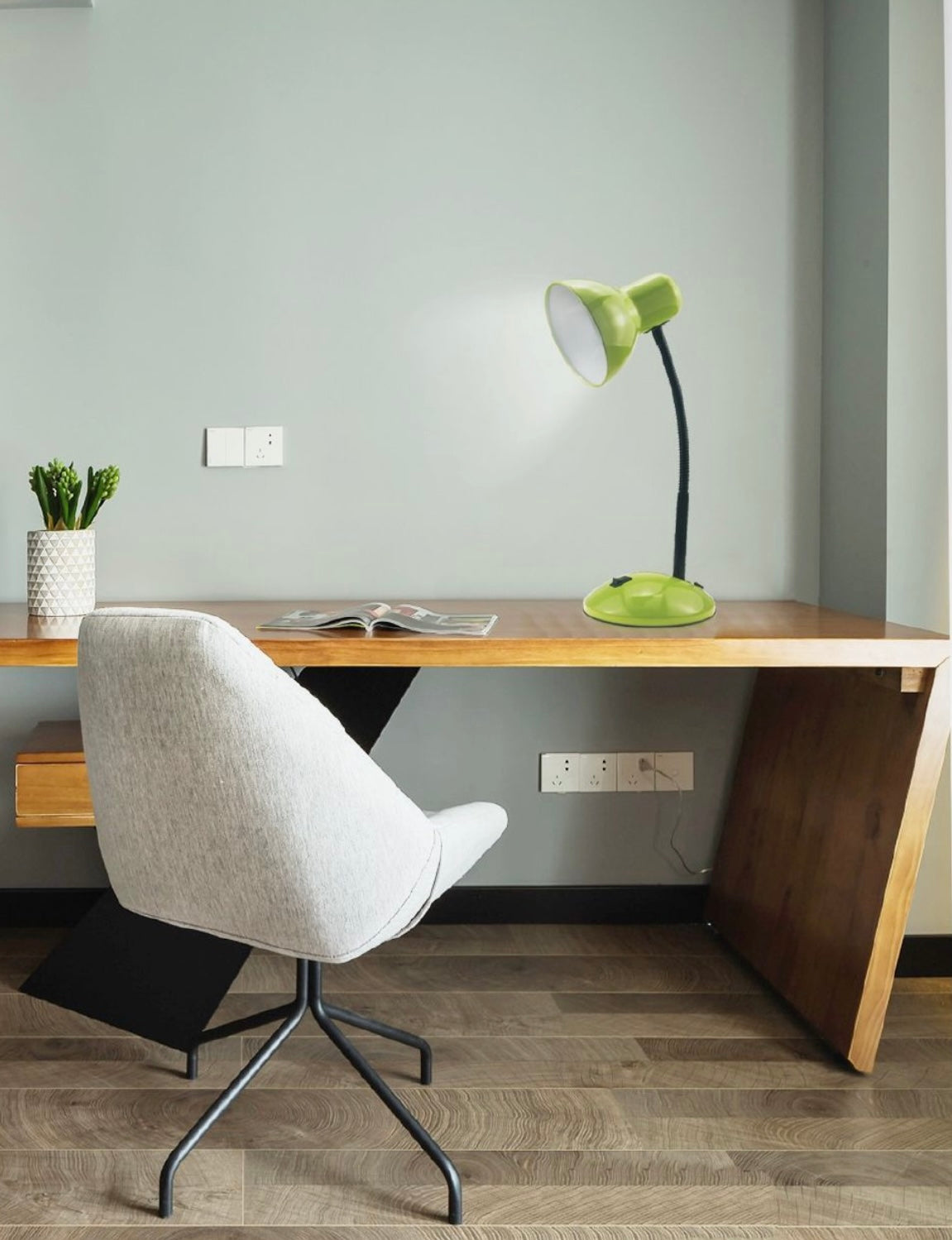 Lampada da Tavolo con Flessibile, Attacco E27, Metallo, Interruttore, Base Stabile – Lampada Scrivania Moderna per Studio, Ufficio, Cameretta D22