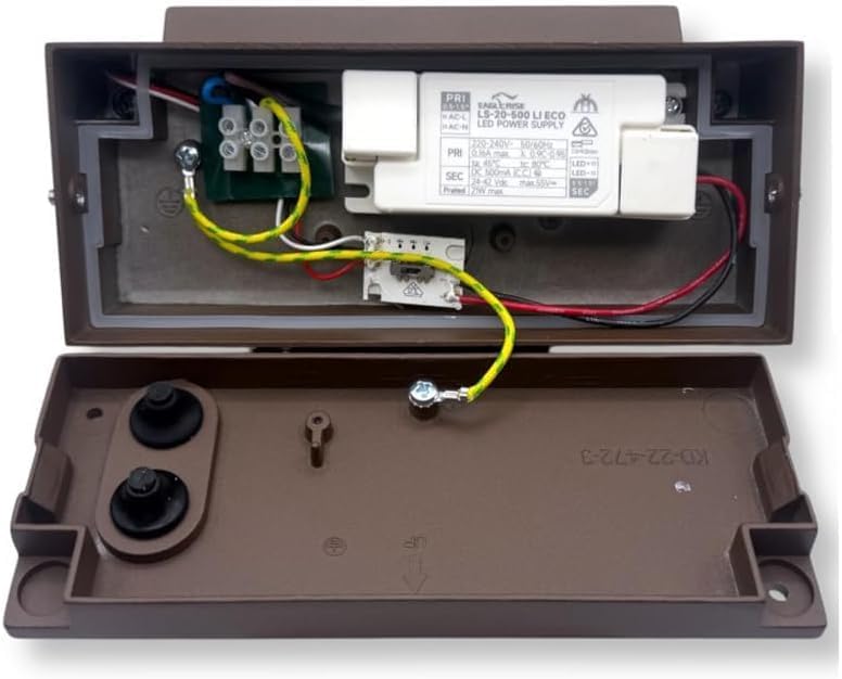 Applique LED da Esterno 21W IP65 CCT-Switch 3000K-4000K-6500K, Lampada da Parete Moderna in Alluminio e Vetro, Impermeabile per Facciata, Giardino e Balcone 472