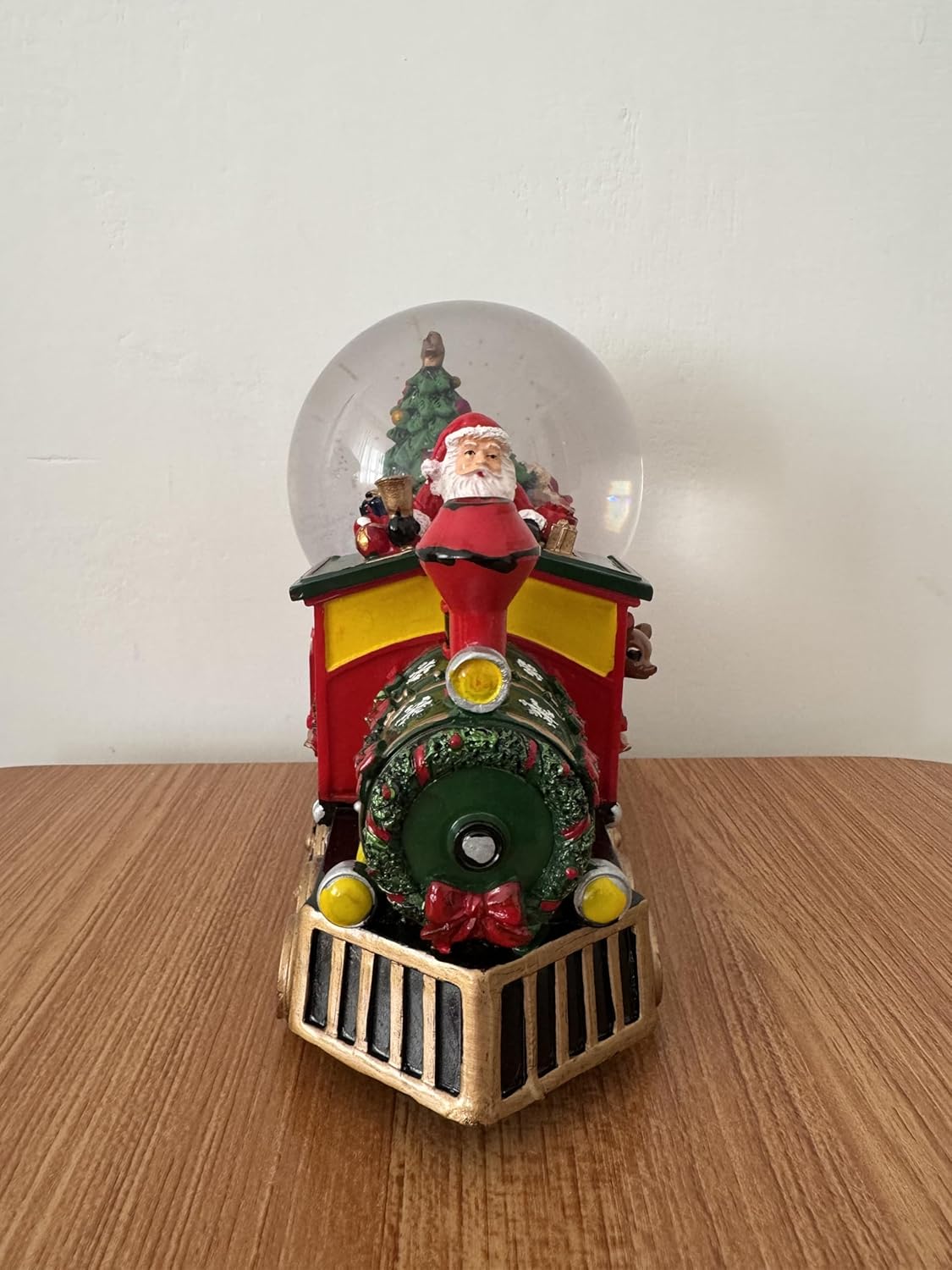 Carillon Natalizio Trenino di Babbo Natale con Globo di Neve Musicale, Decorazione Natalizia da Tavolo, L’Arte del Natale, Carica Meccanica, 22x12x17,5 cm 423521