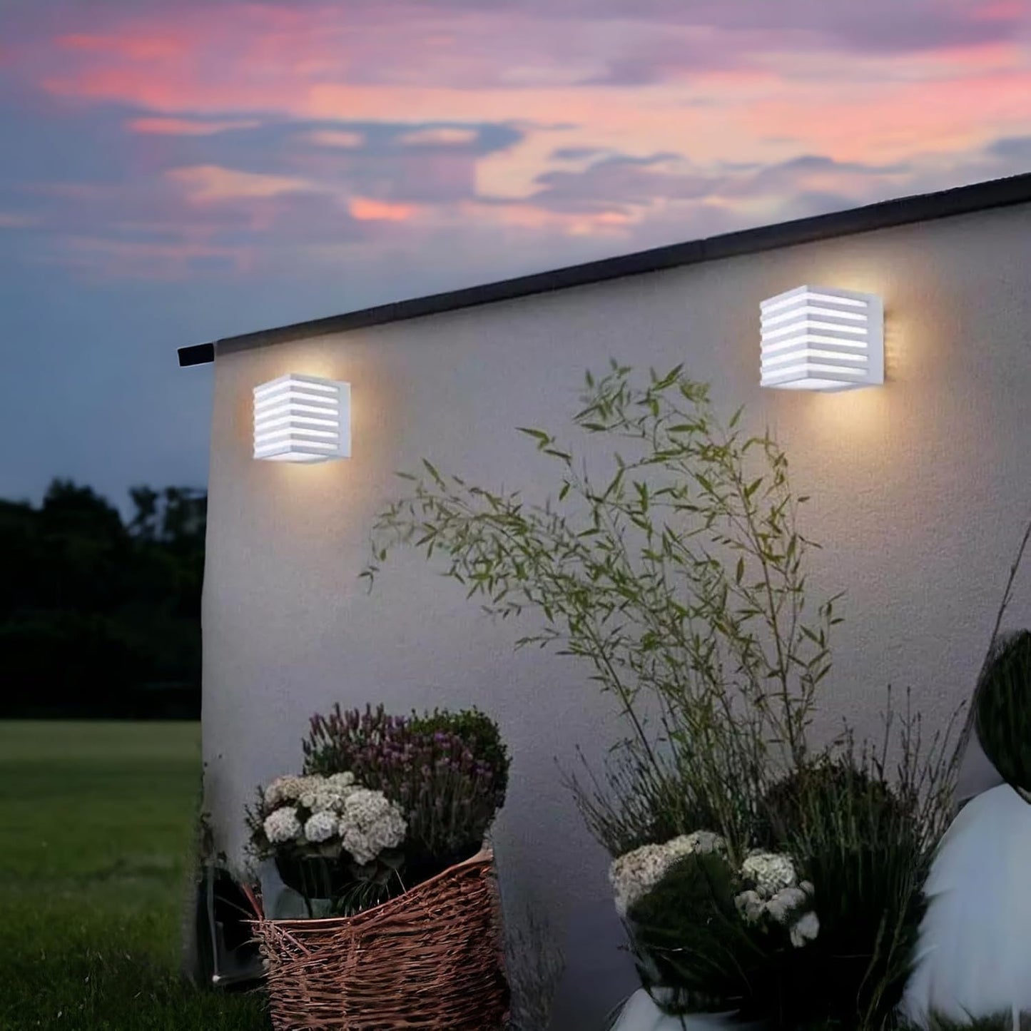 Applique da Esterno LED 10W IP54, Lampada da Parete Moderna in Alluminio e PC 1000LM, Bianco o Nero, Regolabile, per Facciate, Giardini e Balconi B110