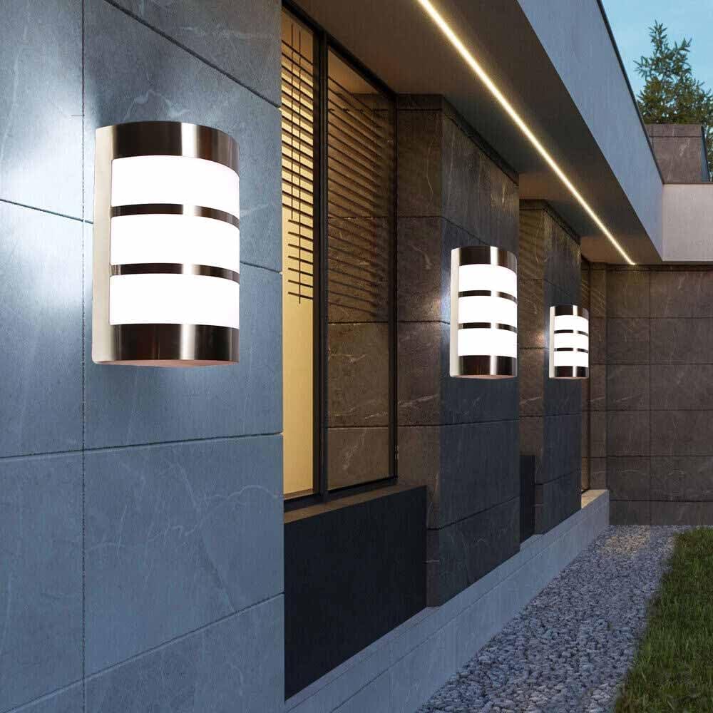Applique da Esterno E27 IP44, Lampada da Parete Moderna in Acciaio Inossidabile e PC, Design Curvo, Attacco E27 (Lampadina non inclusa), per Facciata, Balcone e Giardino S250-A