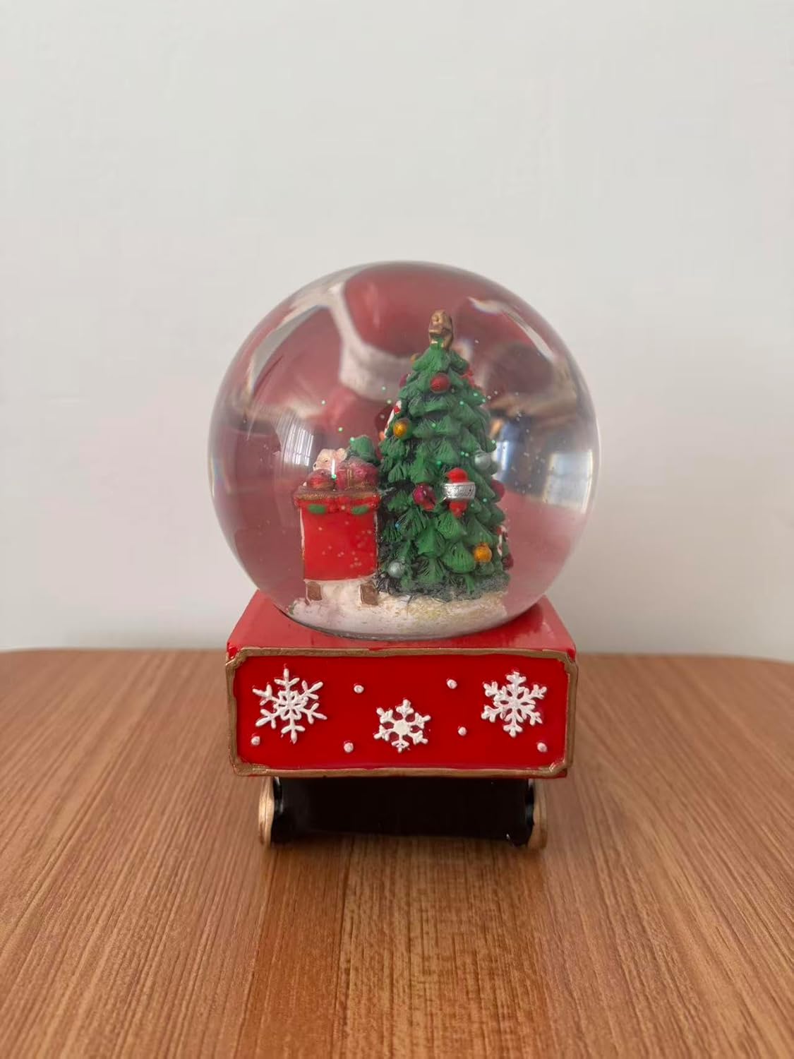 Carillon Natalizio Trenino di Babbo Natale con Globo di Neve Musicale, Decorazione Natalizia da Tavolo, L’Arte del Natale, Carica Meccanica, 22x12x17,5 cm 423521