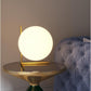 Lampada da Tavolo Moderna G9, Lampada Design con Sfera Opalina e Struttura Oro Bronzo, Luce da Comodino Elegante per Camera da Letto Salotto Studio, Lampadina Non Inclusa D34
