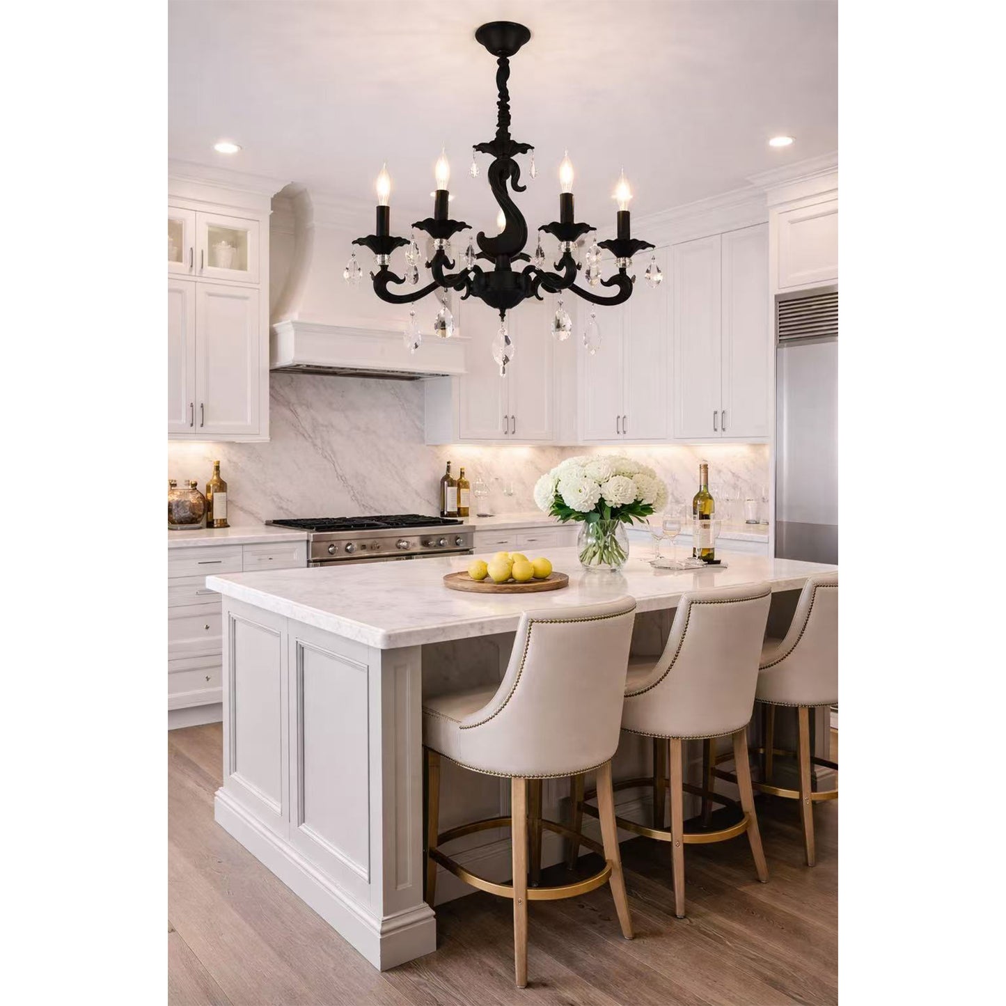 Lampadario a Sospensione Classico in Vetro e Metallo, 5 Luci E14, Stile Elegante per Soggiorno e Camera da Letto, Colori Bianco o Nero – A15-5