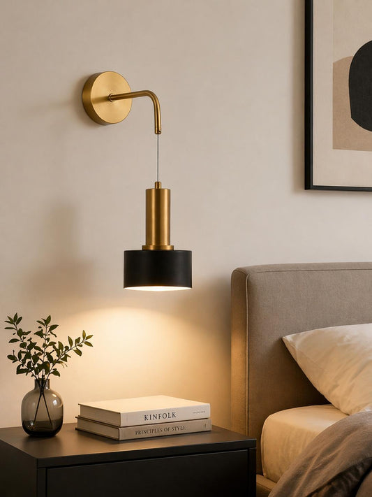 Applique da Parete Moderna E27, Lampada da Muro Design per Camera da Letto e Comodino, Stile Elegante Nero e Oro, Luce Decorativa per Soggiorno e Corridoio, Lampadina Non Inclusa AQ37