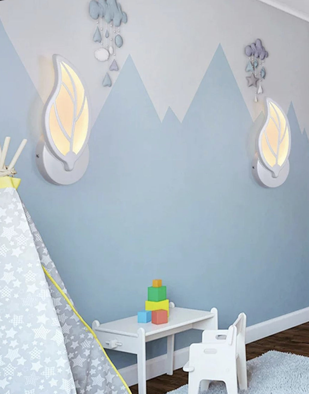 APPLIQUE DA PARETE STILE MODERNO FOGLIA