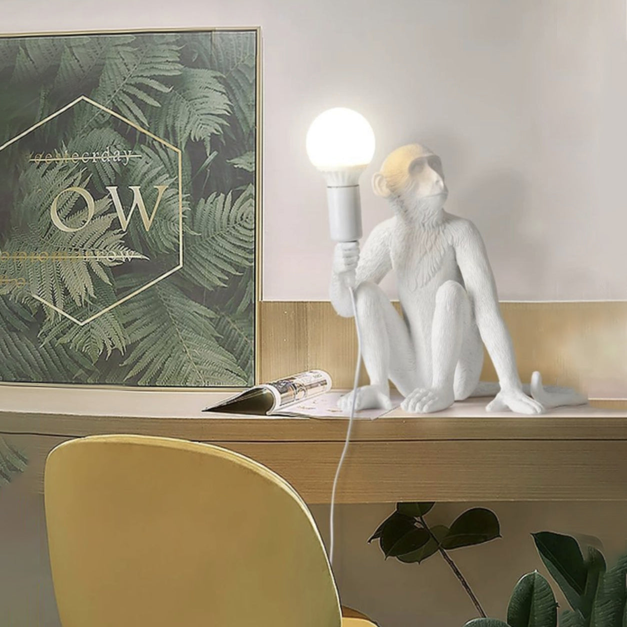LAMPADA DA TAVOLO MODERNA MODELLO SCIMMIA