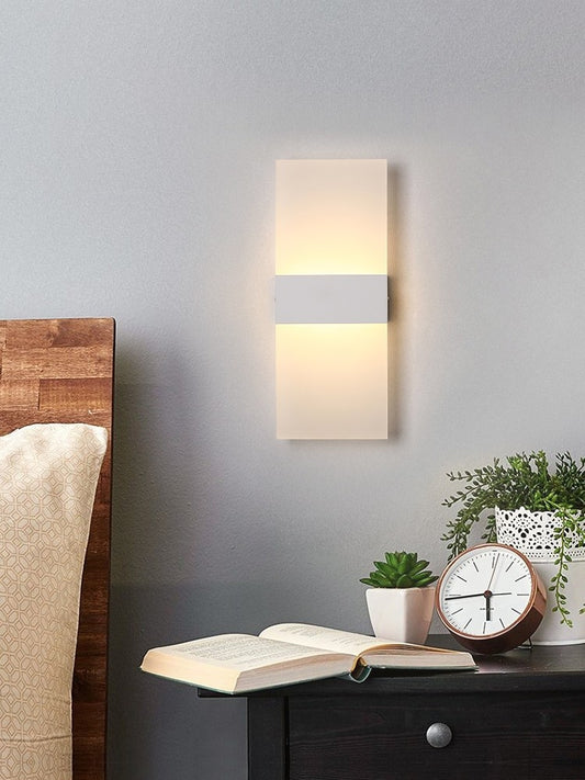 APPLIQUE DA PARETE STILE MODERNO  RELAX